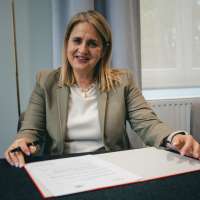 Obrazek z galerii nr 2 wydarzenia 'aMuz i Amerykańska Szkoła Podstawowa z Wykładowym Językiem Angielskim w Gdyni podpisały list intencyjny'