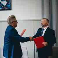 Obrazek z galerii nr 2 wydarzenia 'aMuz i Szkoła Podstawowa nr 72 im. Obrońców Westerplatte w Gdańsku podpisały porozumienie o współpracy'