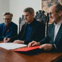 Obrazek z galerii nr 2 wydarzenia 'aMuz i Stowarzyszenie Absolwentów Politechniki Gdańskiej razem na falach Radia Danielka'