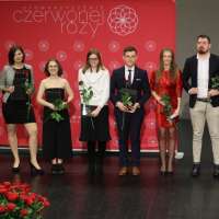 Obrazek z galerii nr 4 wydarzenia 'Piotr Pawlak zwycięzcą Konkursu Czerwonej Róży 2021!'