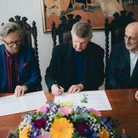 Obrazek z galerii nr 1 wydarzenia 'aMuz i Stowarzyszenie Absolwentów Politechniki Gdańskiej razem na falach Radia Danielka'