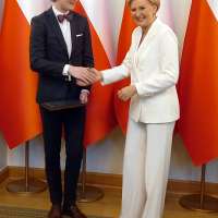 Obrazek z galerii nr 1 wydarzenia 'Piotr Pawlak odebrał nominację w kategorii DZIAŁALNOŚĆ KULTURALNA w II edycji Konkursu „Młody Promotor Polski”'