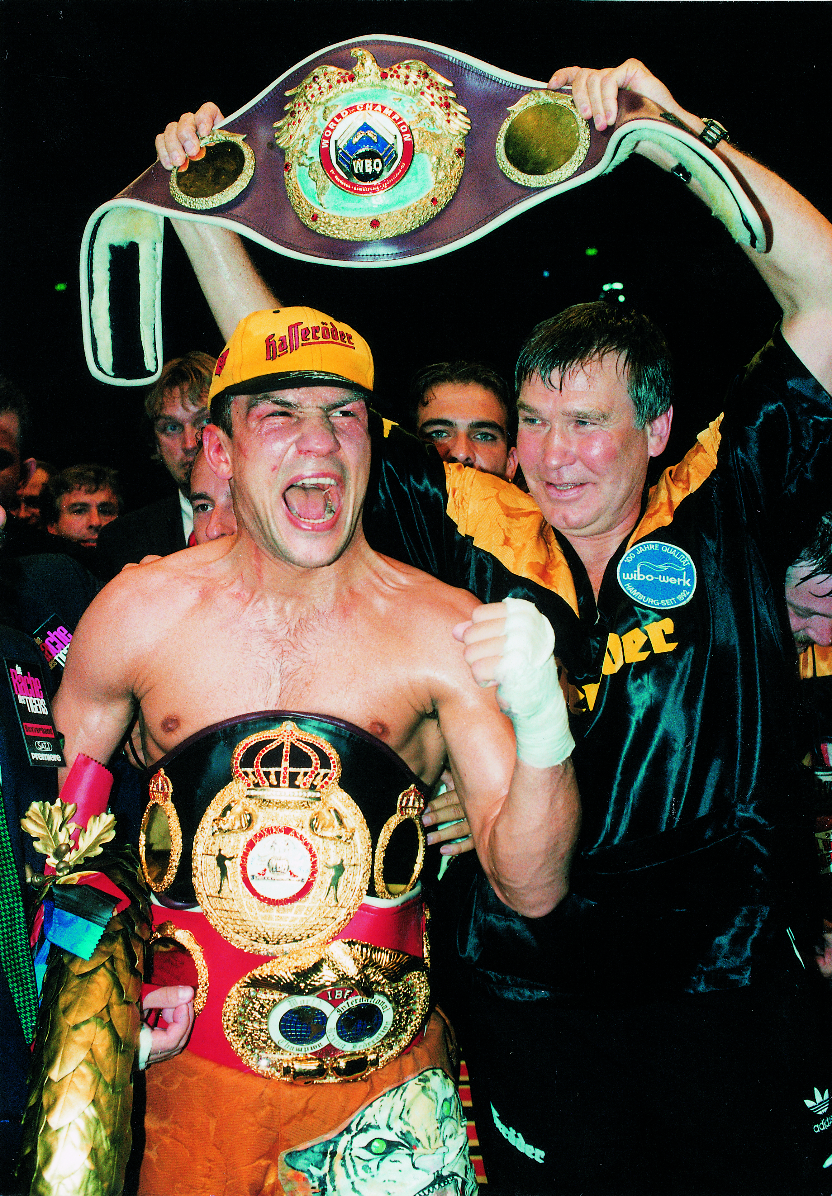 fotografia – Dariusz Michalczewski po walce bokserskiej