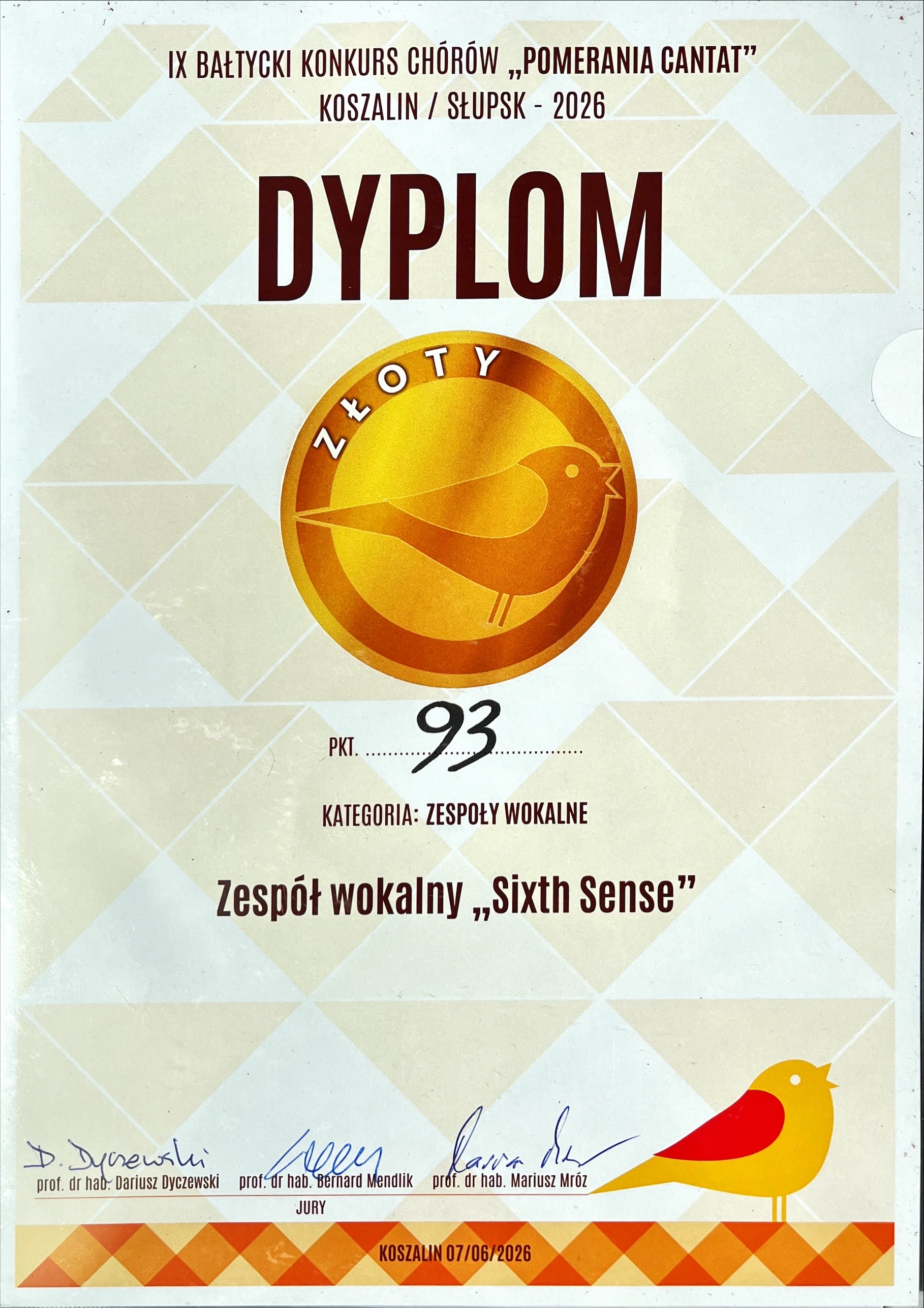 Dyplom zawiera skrócone informacje z opisu